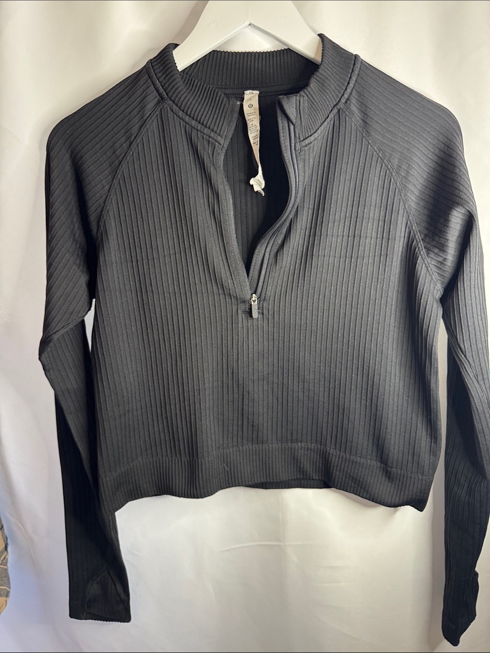 lululemon athletica Charcoal Ribbed Half-Zip Pullover size 8.